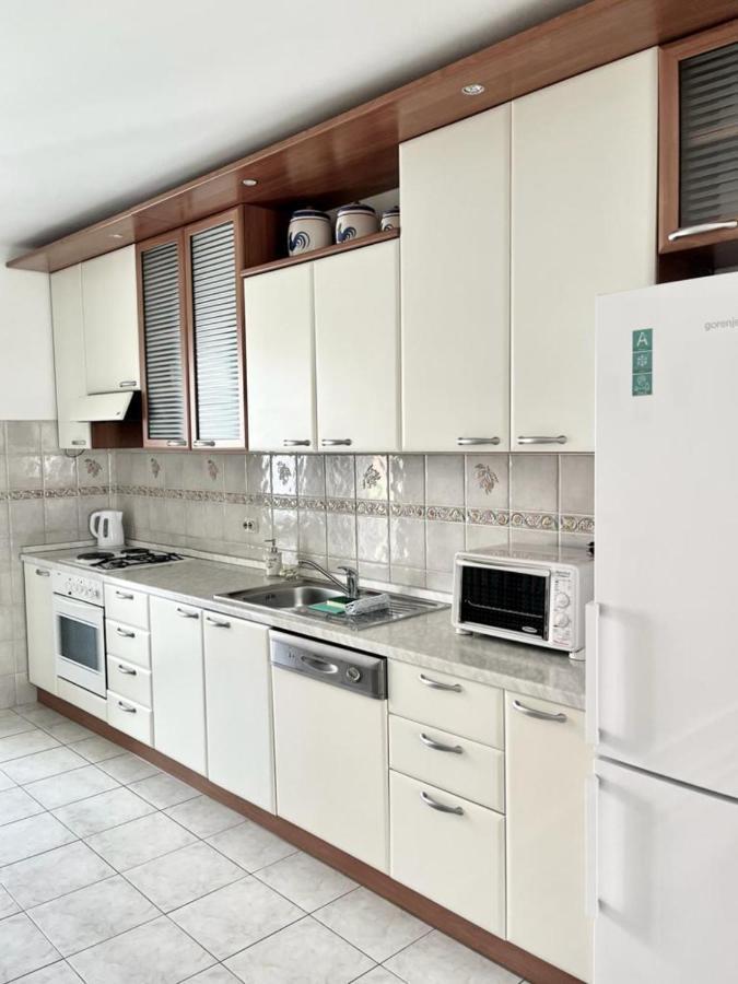 Lemon Tree Apartments ซาดาร์ ภายนอก รูปภาพ